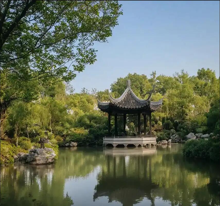 铅山县心疼餐饮有限公司